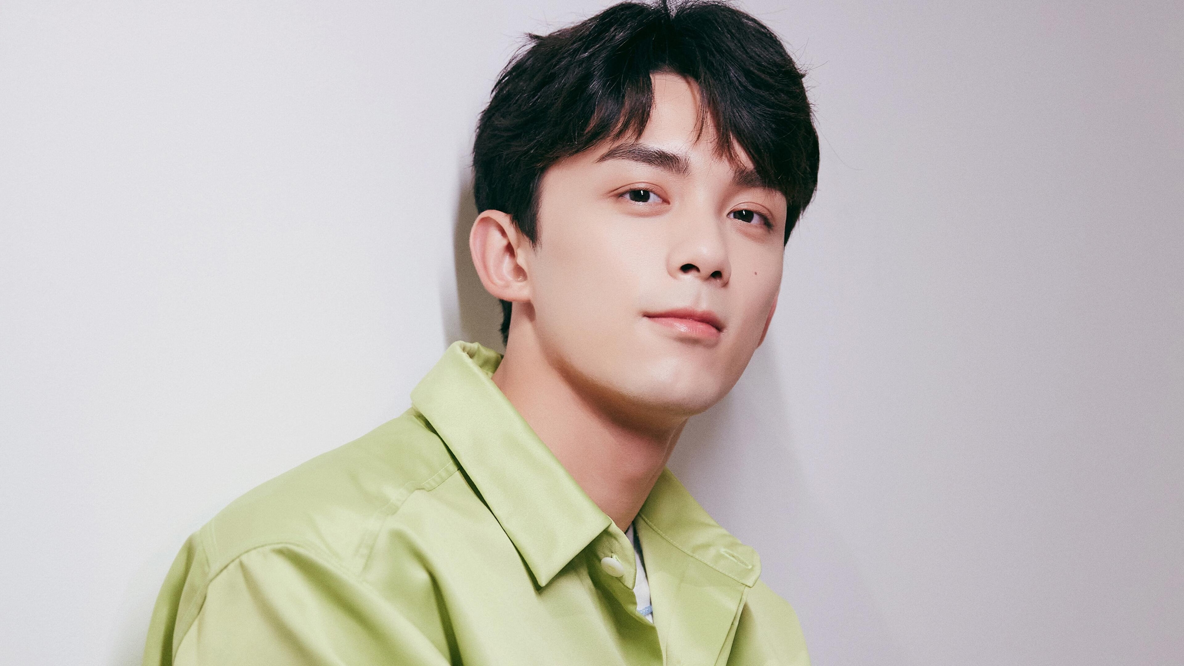 Jiuyou-斯滕伯根赛场表现赢得观众喝彩，斯滕斯滕