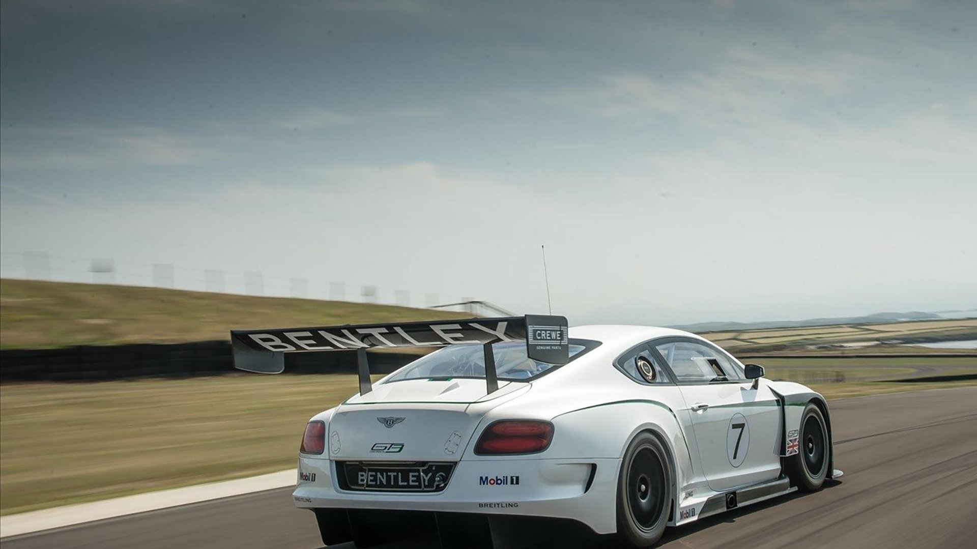 欧洲杯之巅对决:战术创新引爆全场,欧洲杯晋级对战