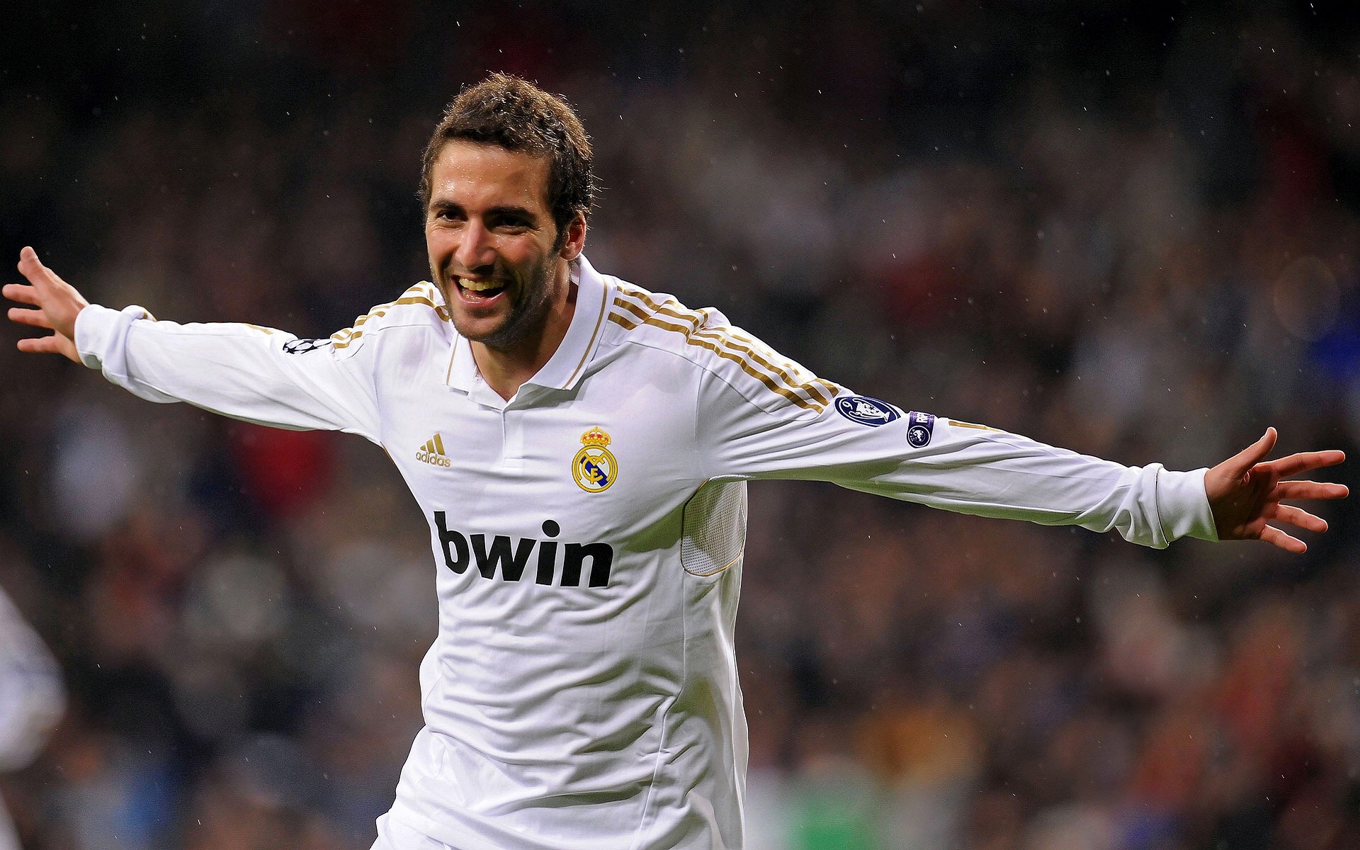 世界杯热身赛：英格兰闪击意大利 全队却在下半场集体断电